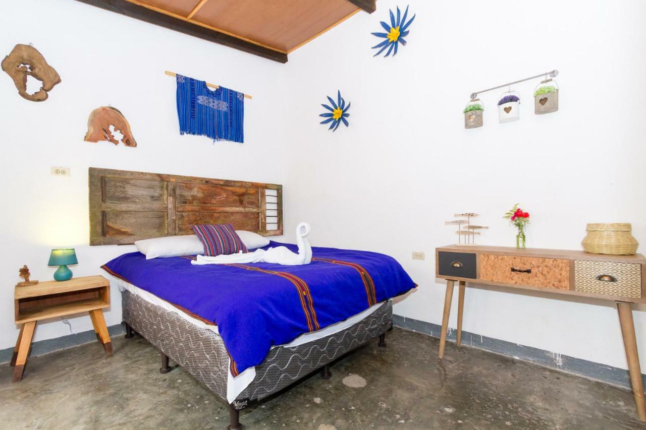 Tamarindo Guest House, Near Arco Santa Catarina Antigua Bagian luar foto