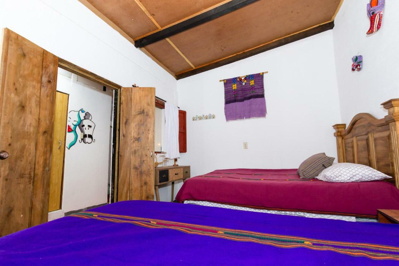 Tamarindo Guest House, Near Arco Santa Catarina Antigua Bagian luar foto